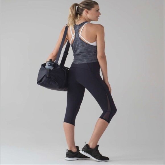 Lululemon Train Times Crop Navy Blue Leggings Women 8 - Picture 2 of 13